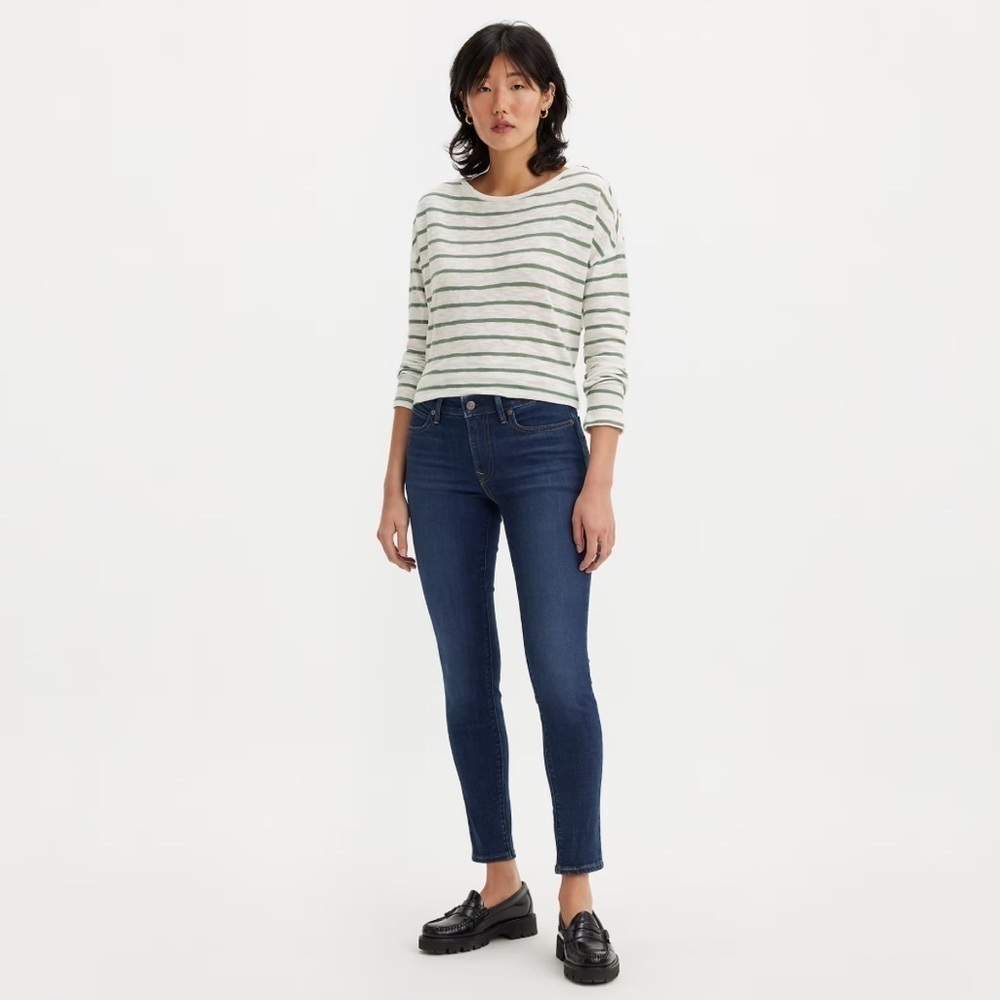 Levi’s 711 skinny jeans size 28